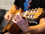 Guitarhold for begyndere Guitarhold for begyndere