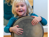 hop, spil og ballade lørdag